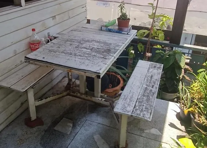 206 Lovely With Cool Fan With Full Amenities & Free Wi-fi * Bangkok